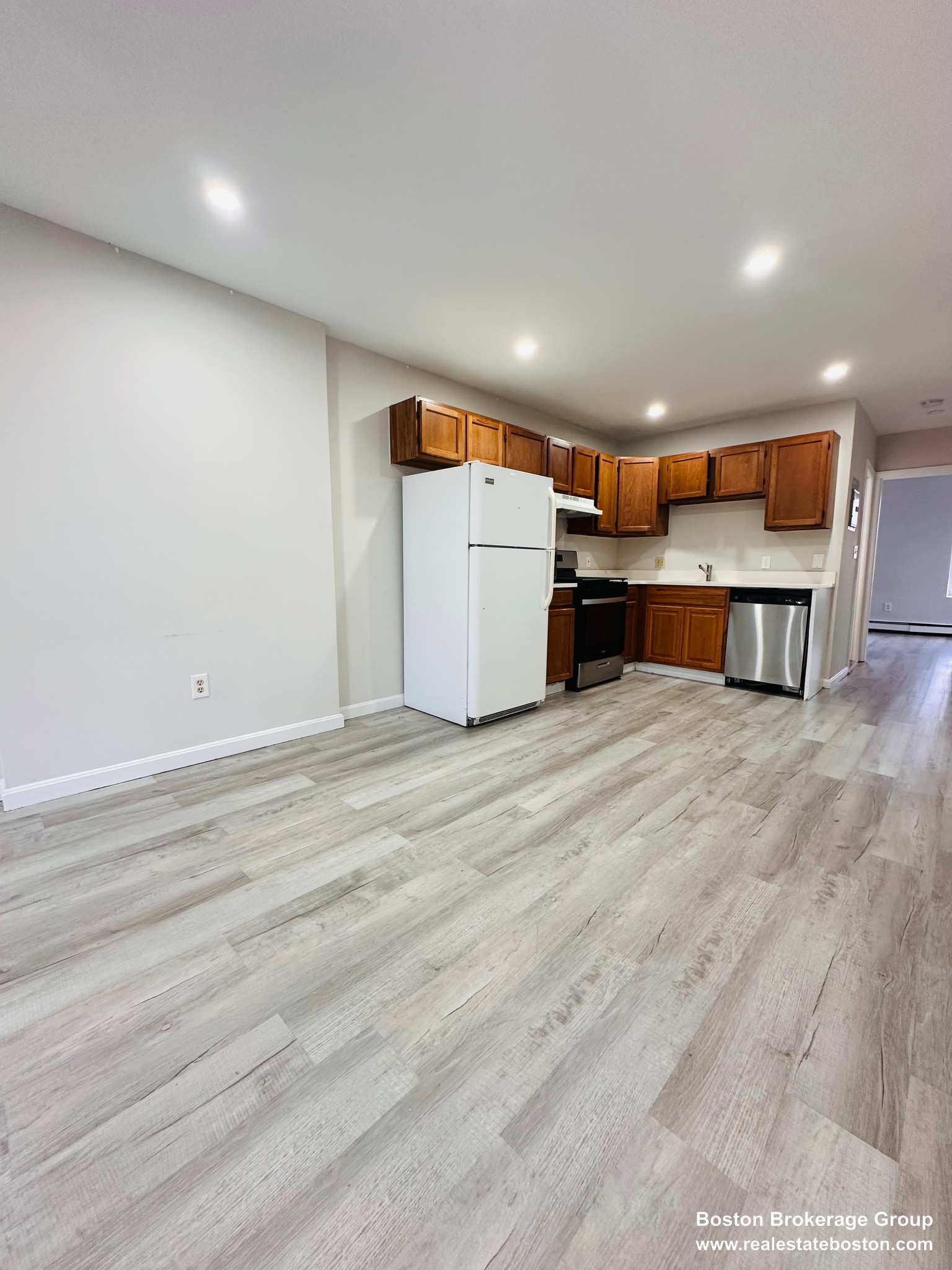 Pictures of  property for rent on Hammond St., Boston, MA 02120