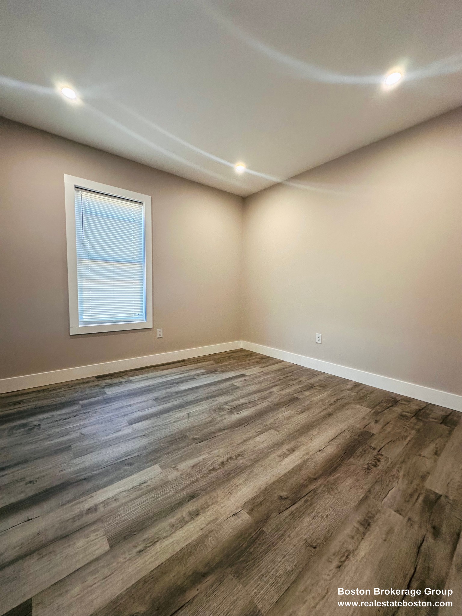 25 Harbor View St. — Dorchester