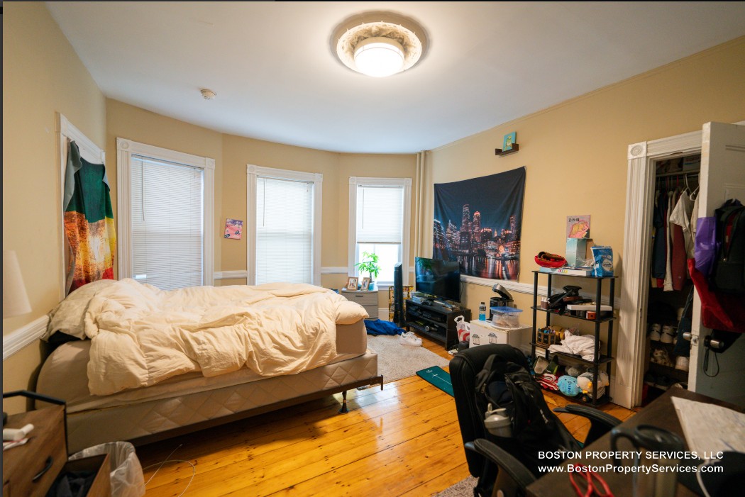 Photos of apartment on Hillside,Boston MA 02120