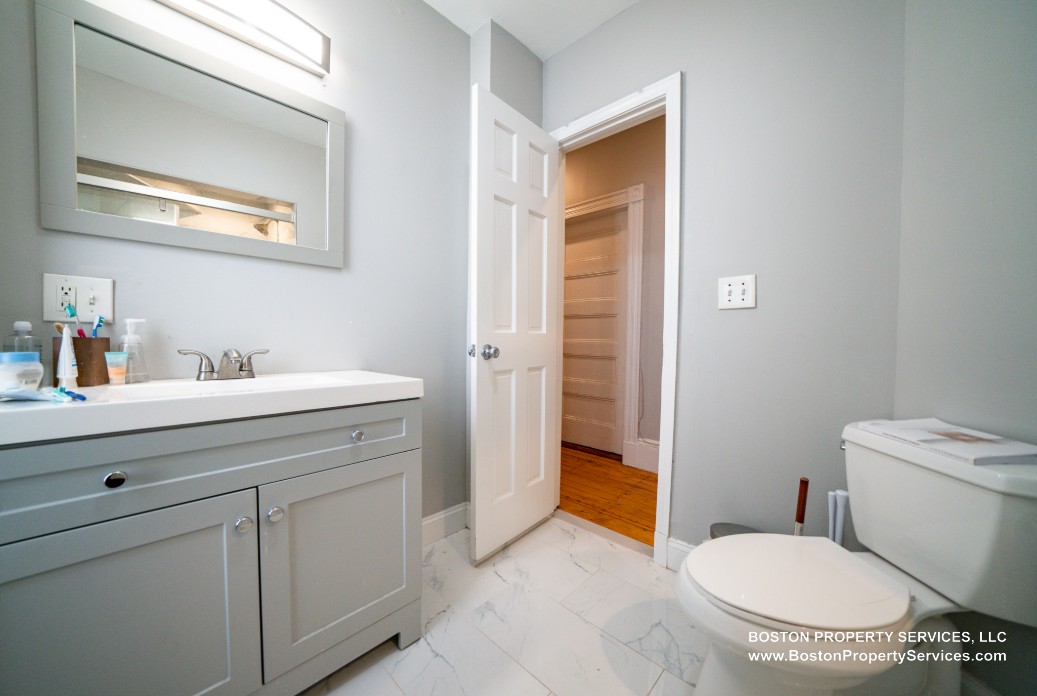 Photos of apartment on Hillside,Boston MA 02120