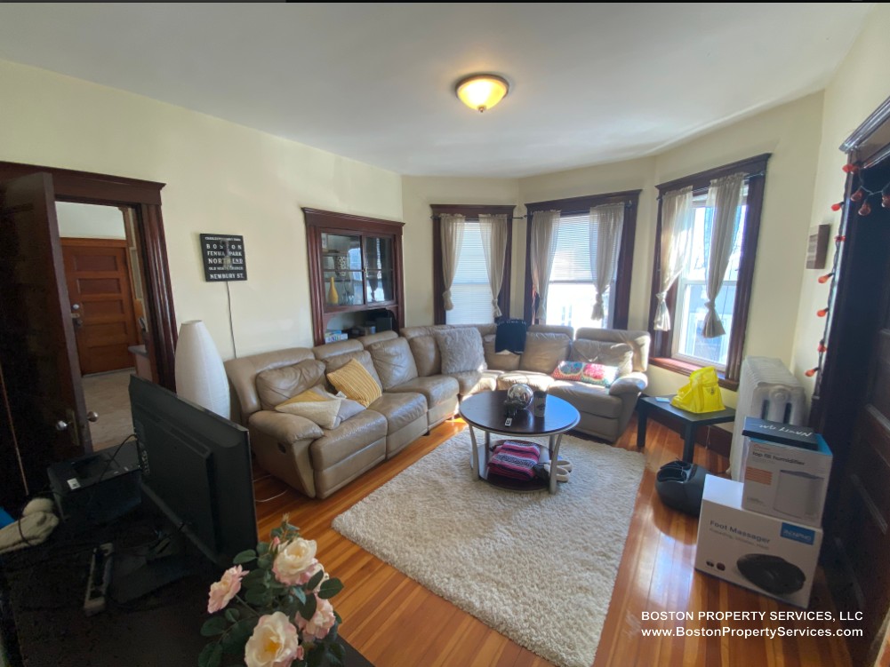 Photos of apartment on Parker Hill Ave.,Boston MA 02120
