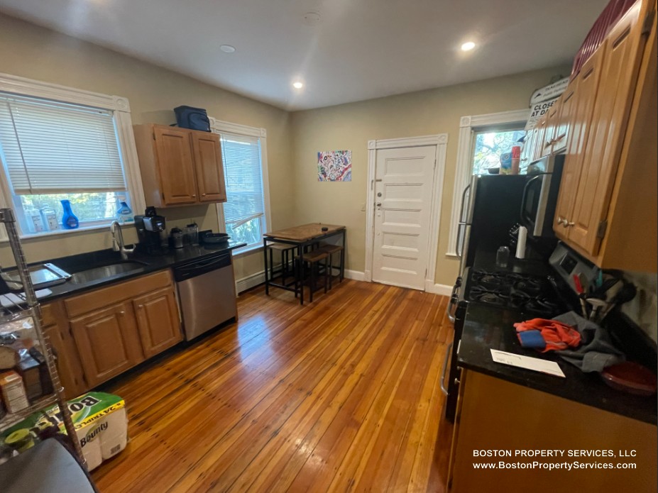 Photos of apartment on Hillside,Boston MA 02120