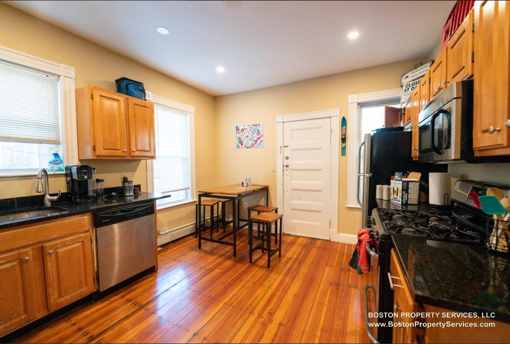 Photos of apartment on Hillside,Boston MA 02120