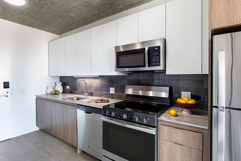 2 Beds, 2 Baths apartment in Chicago for $2,765