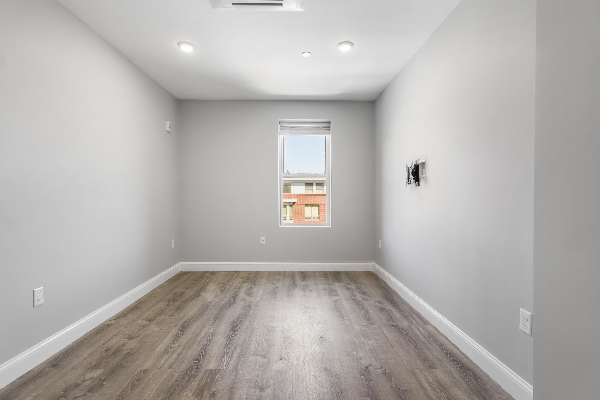 276 Hanover St, North End