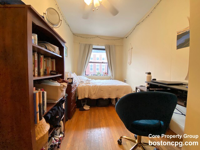 416 Hanover St, North End