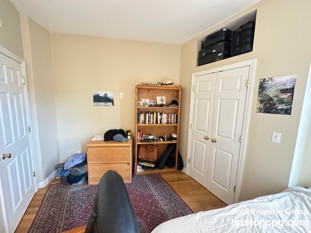 25 Charter St, North End