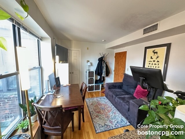 7 Henchman St, North End