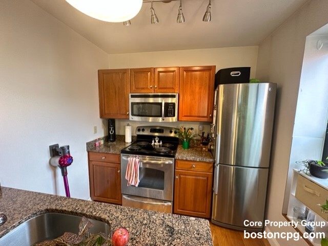 7 Henchman St, North End