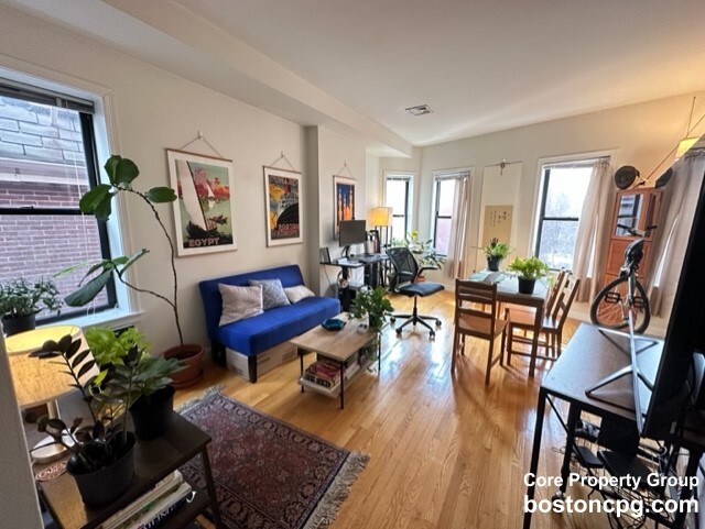 21 Charter St, North End