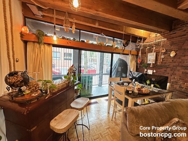 https://ygl-photos.s3.us-west-004.backblazeb2.com/5856W6818c6da0e732.jpg