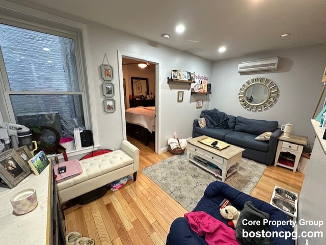 https://ygl-photos.s3.us-west-004.backblazeb2.com/5856W682ca9a87ff09.jpg
