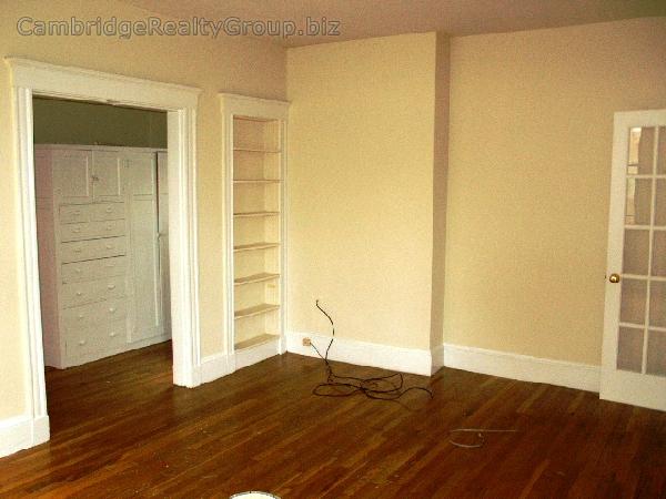 1610 Massachusetts Ave, Harvard Square