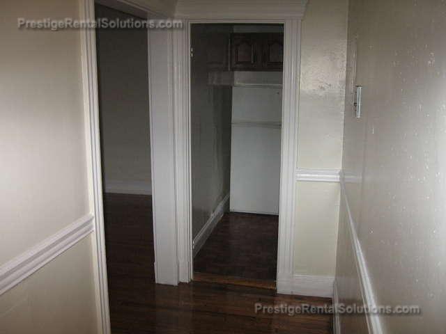 368 Riverway, Mission Hill