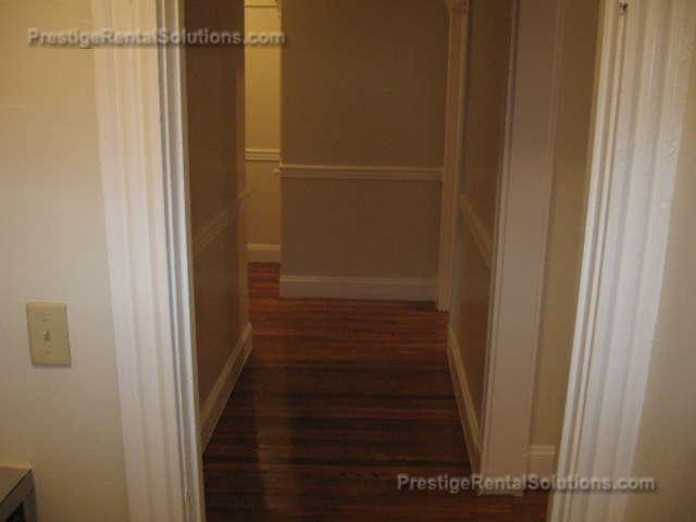 368 Riverway, Mission Hill