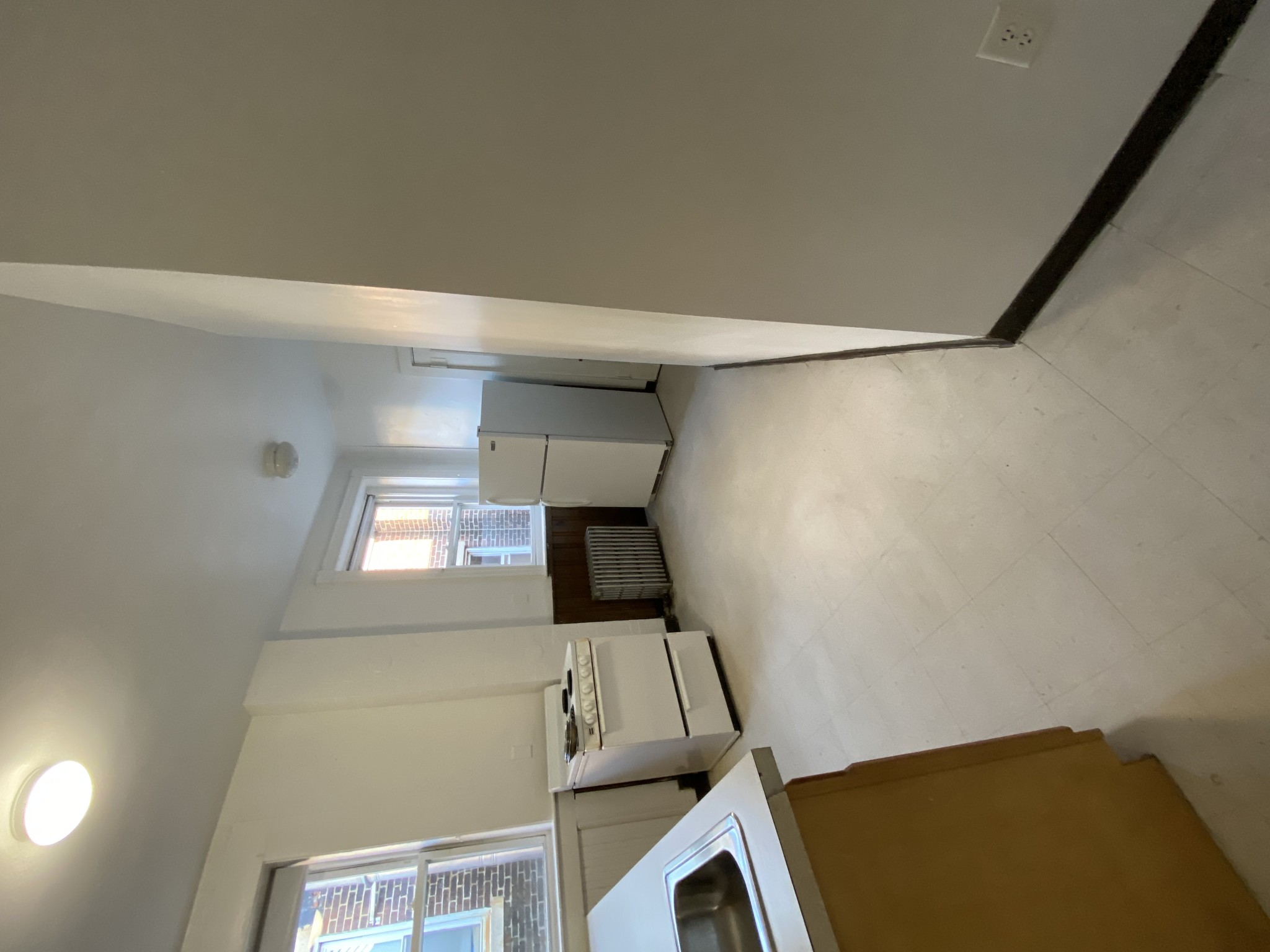 1595 Beacon St, Brookline