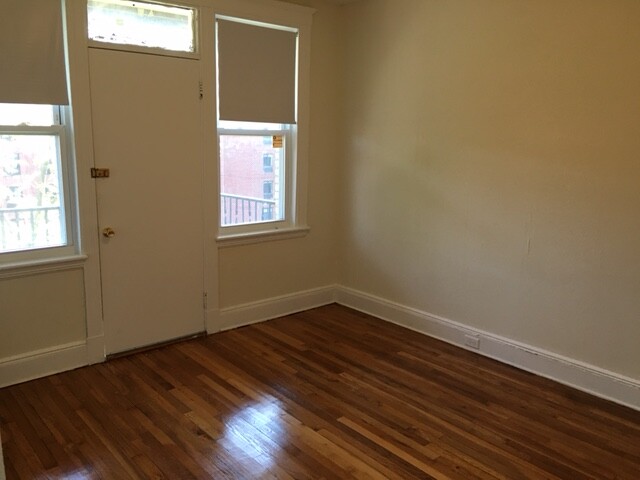 1626 Commonwealth Ave, Brighton