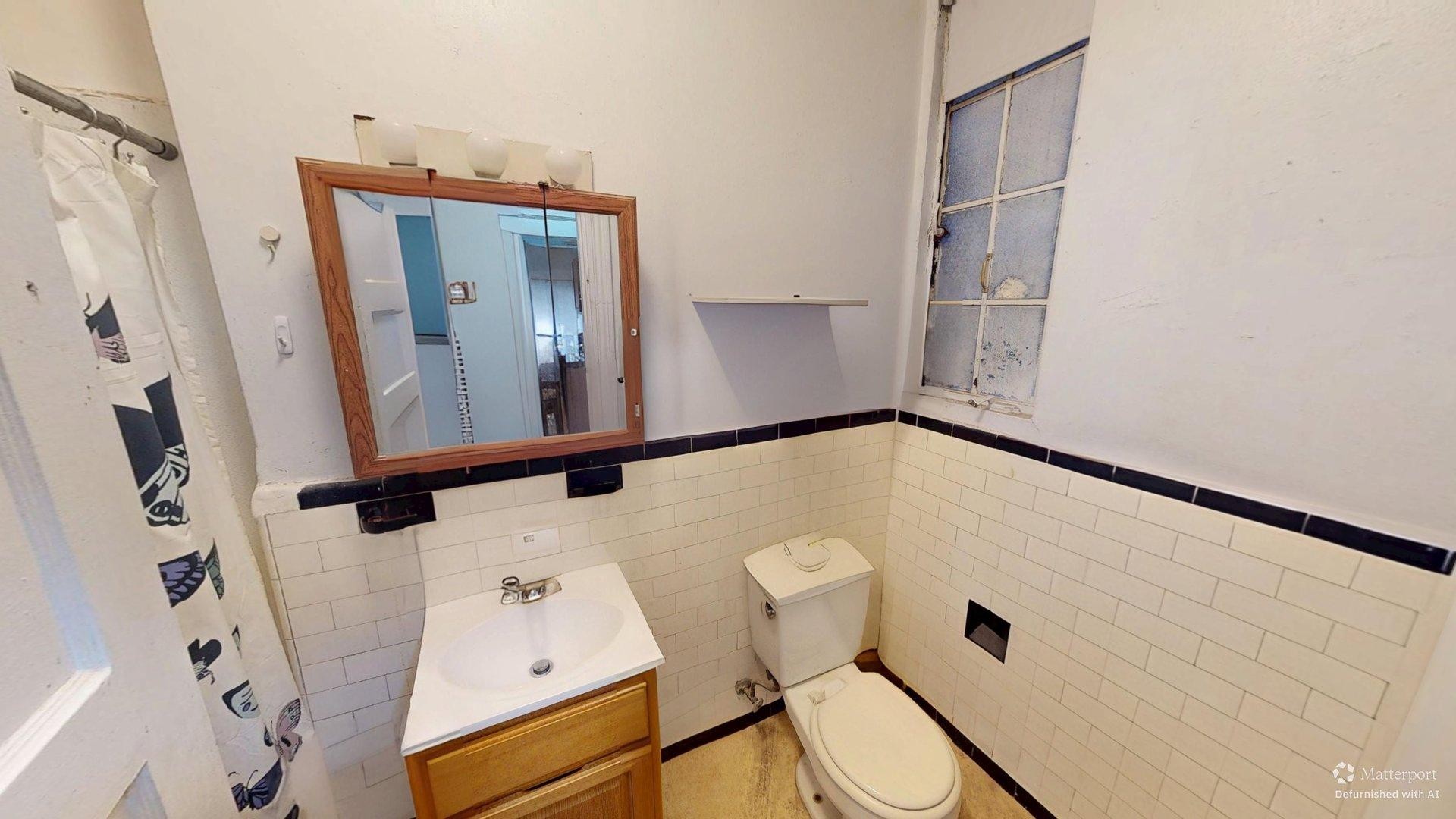 Photos of apartment on Commonwealth Ave.,Boston MA 02134