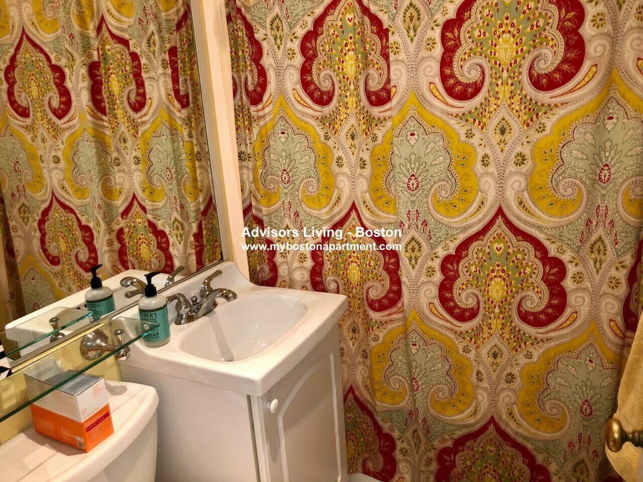 386 Commonwealth Ave., Boston, MA - 2,550 USD/ month