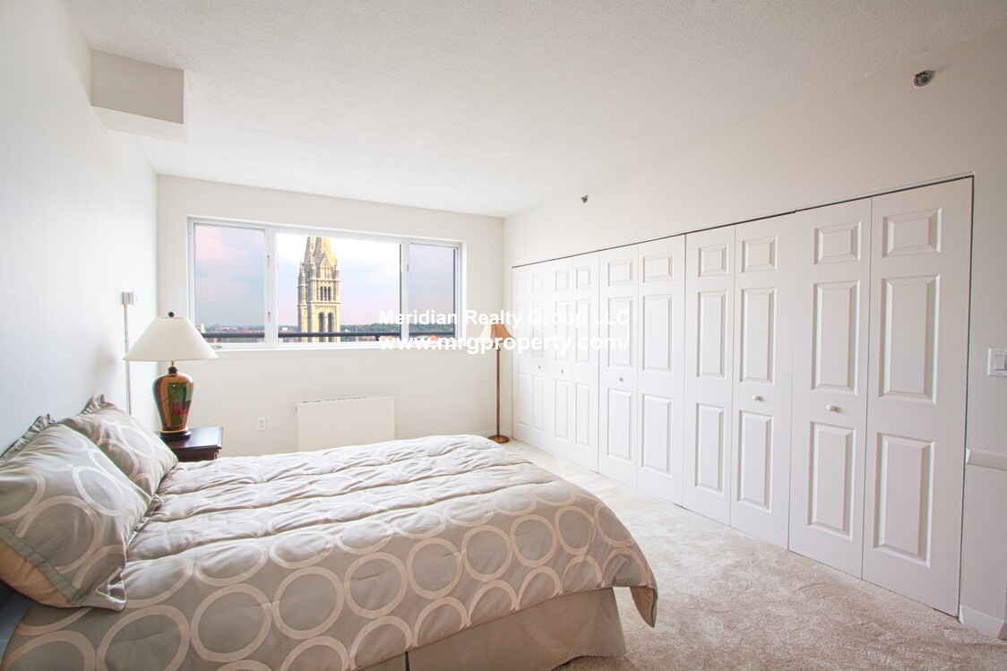 1575 Tremont St, Mission Hill