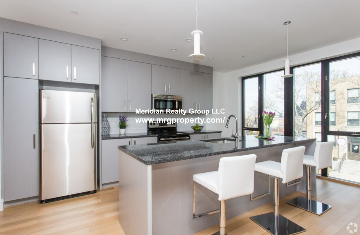 1480 Tremont St, Mission Hill