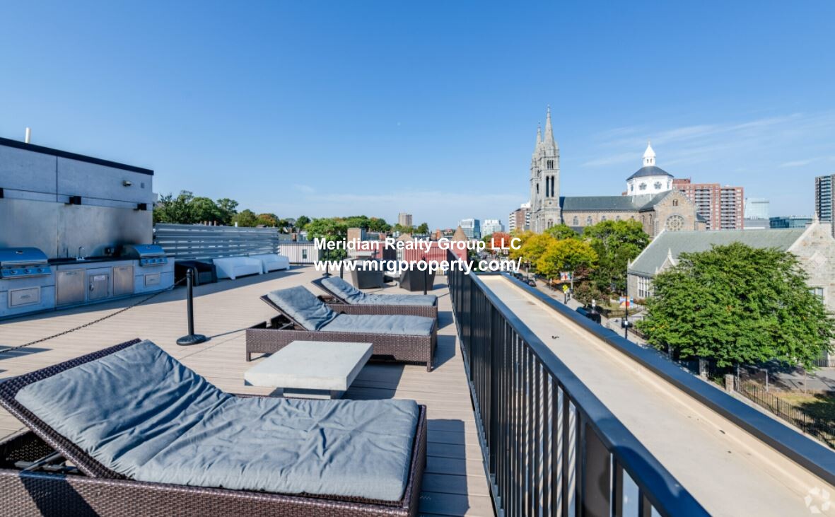 1480 Tremont St, Mission Hill