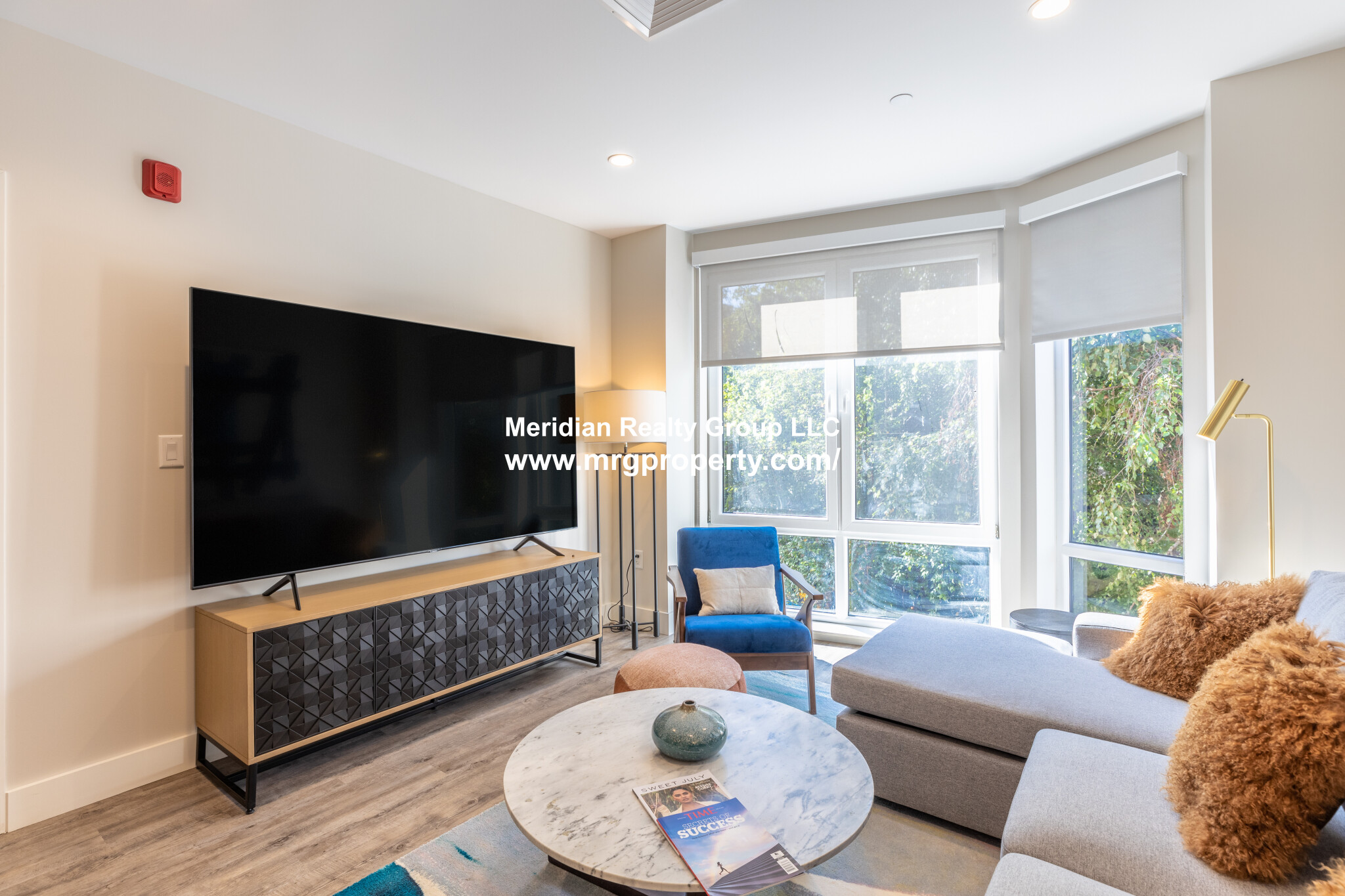 95 Saint Alphonsus St, Mission Hill