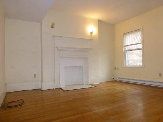 1404 Beacon St, Coolidge Corner