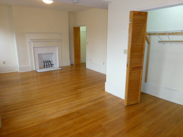 1404 Beacon St, Coolidge Corner