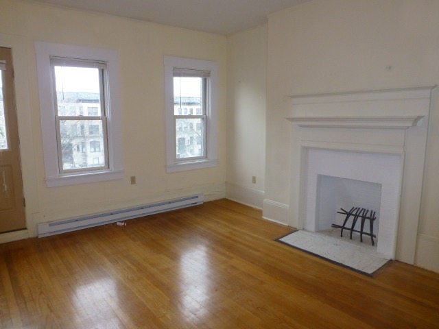1404 Beacon St, Coolidge Corner