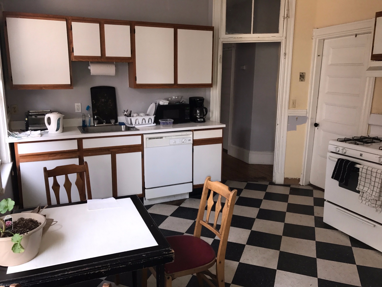 5 bed, 2 bath apartment for rent at 36 Cheorkee Unit 2, Mission Hill