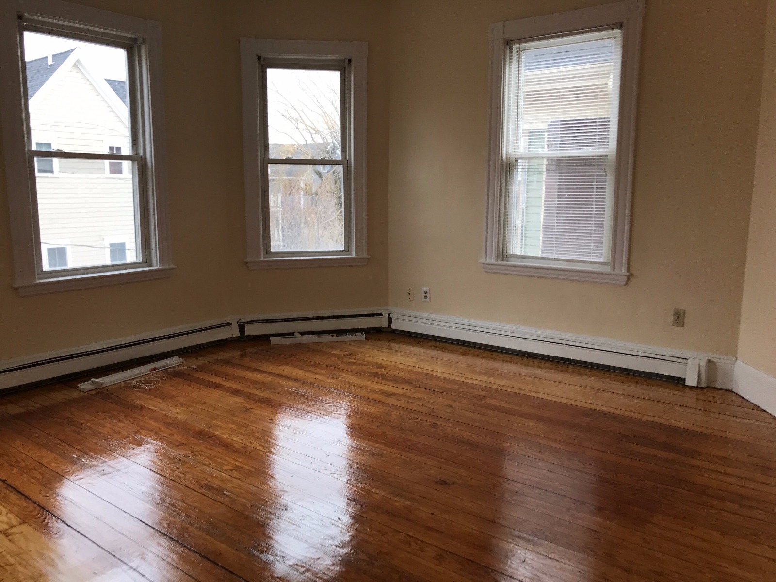 5 bed, 2 bath apartment for rent at 36 Cheorkee Unit 2, Mission Hill — photo 7 of 7
