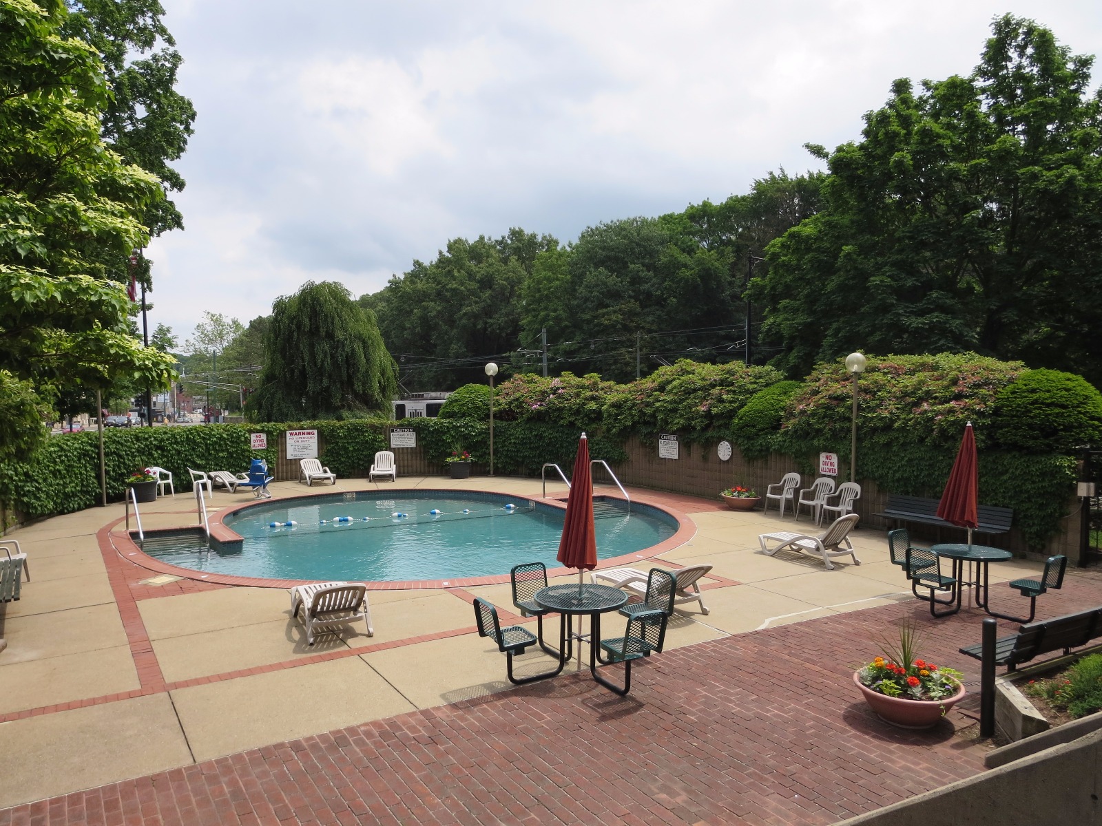 2 bed, 1 bath apartment for rent at 1925 Commonwealth Ave Unit 902, Brighton — photo 9 of 11