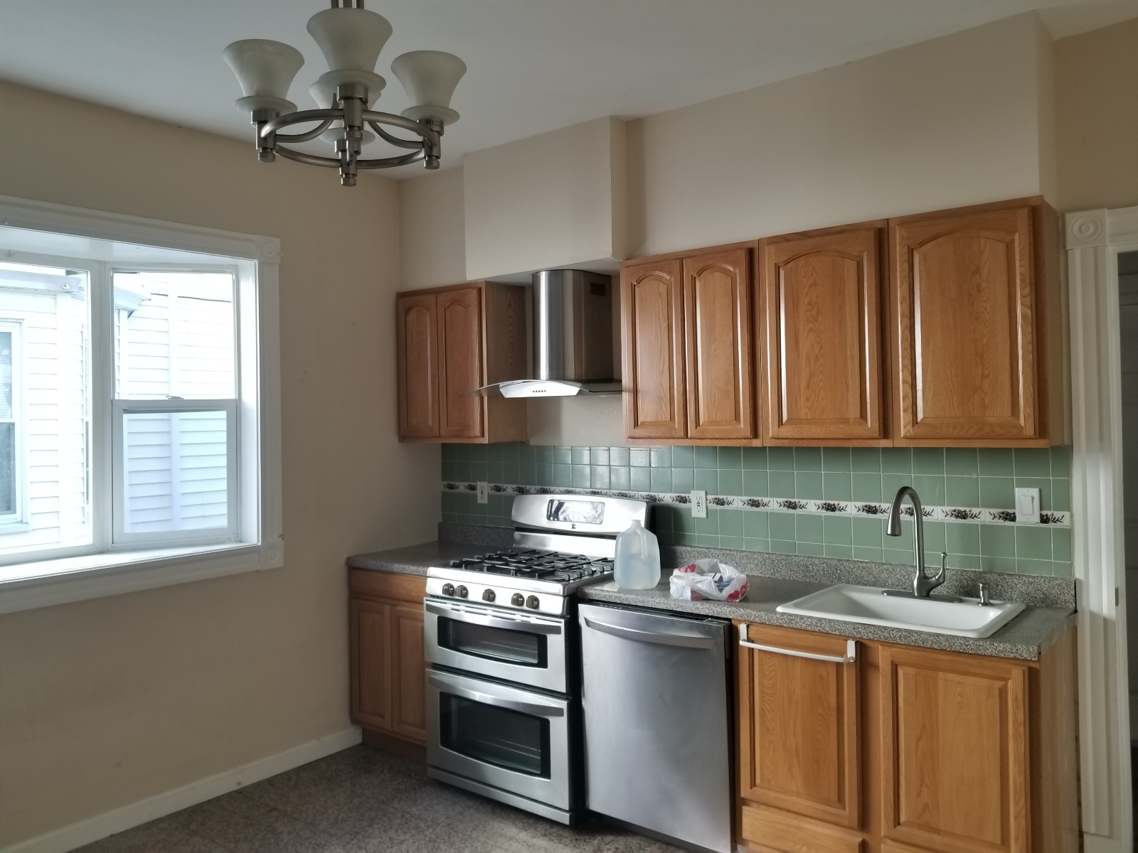 4 bed, 2 bath apartment for rent at 23 Wyman, Jamaica Plain — photo 1 of 5