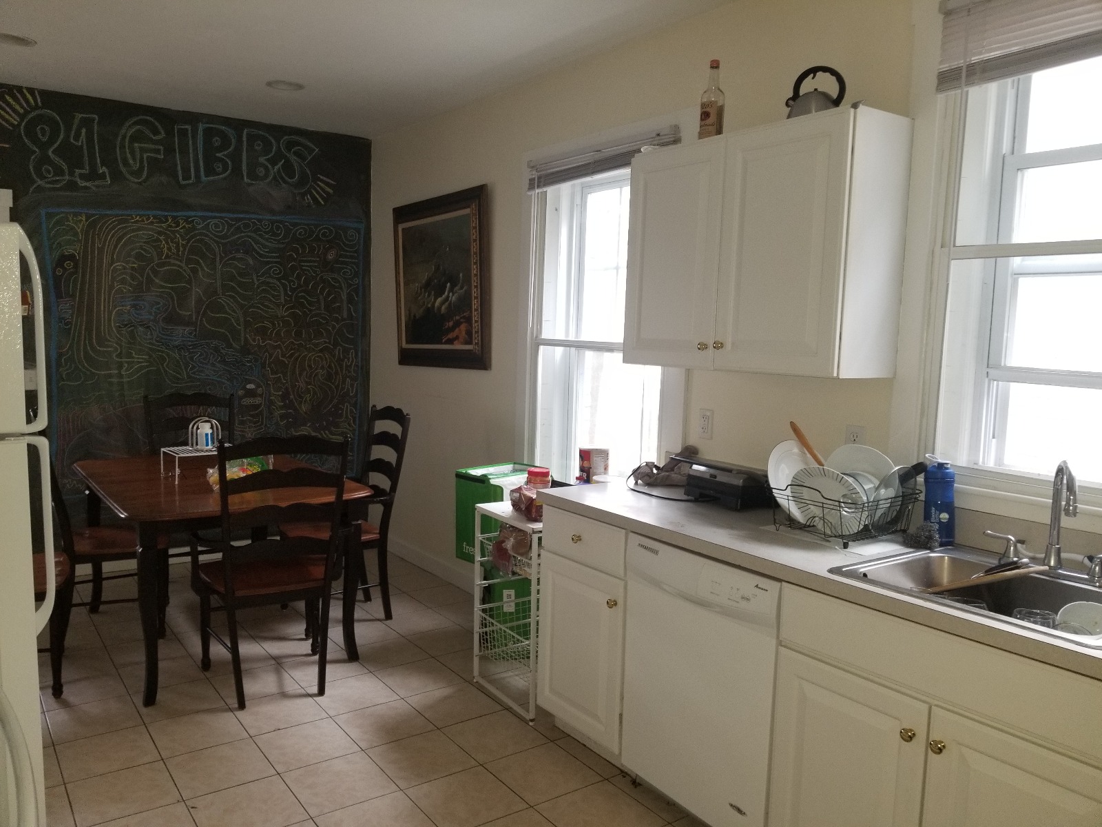 6 bed, 2 bath apartment for rent at 81 Gibbs Unit 4, Brookline