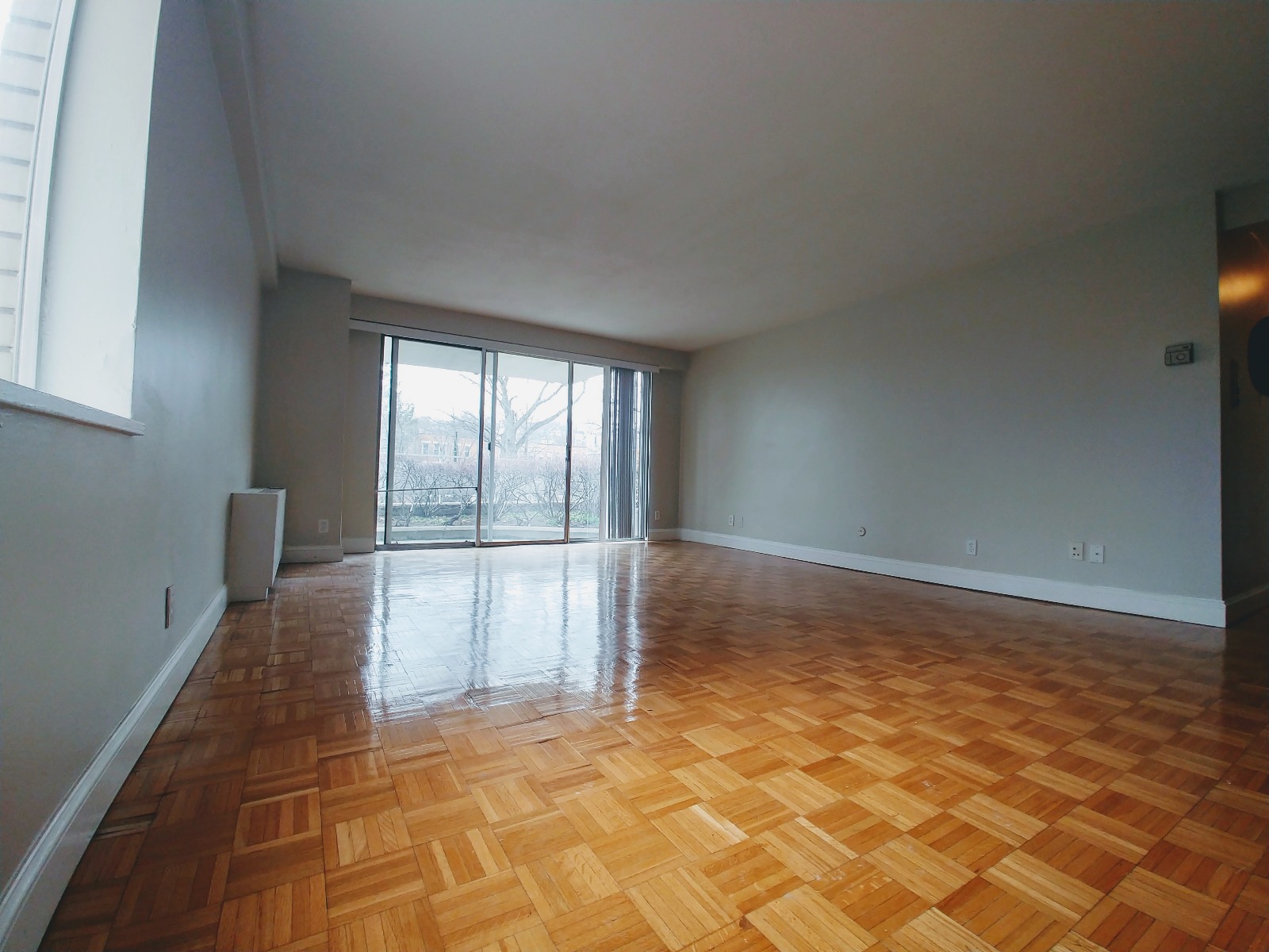 1530 Beacon St, Washington Square