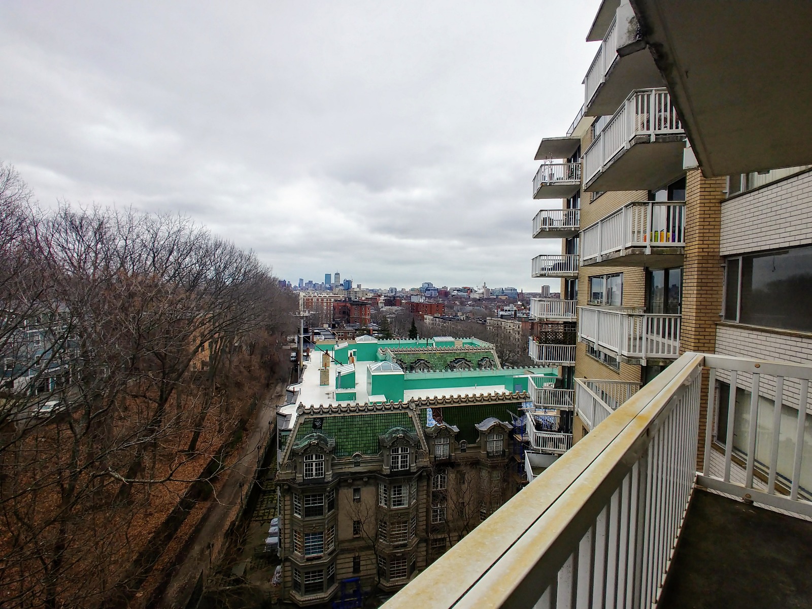 1530 Beacon St, Washington Square