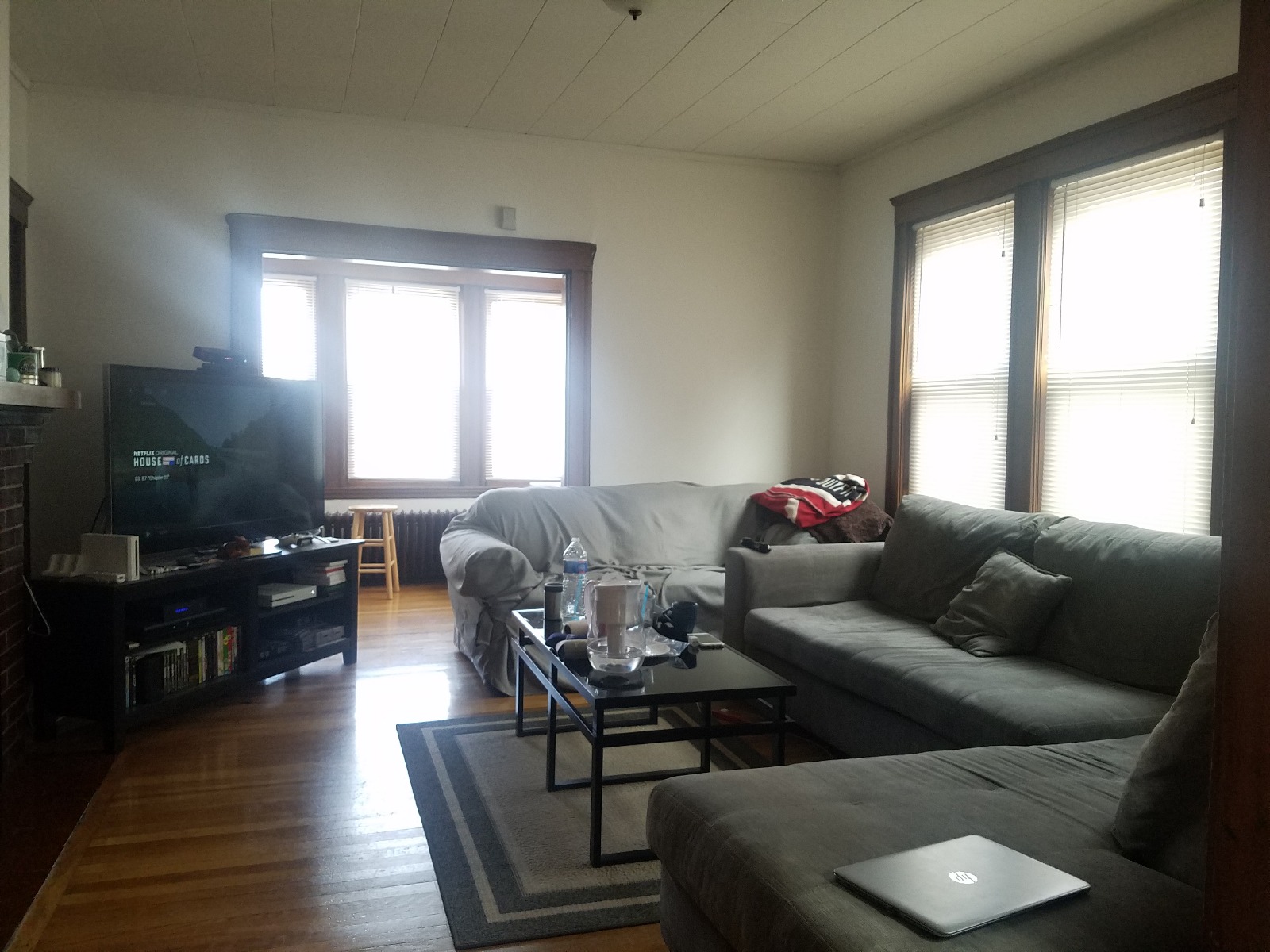 3 bed, 1 bath apartment for rent at 34 Claymoss Rd Unit 1, Brighton