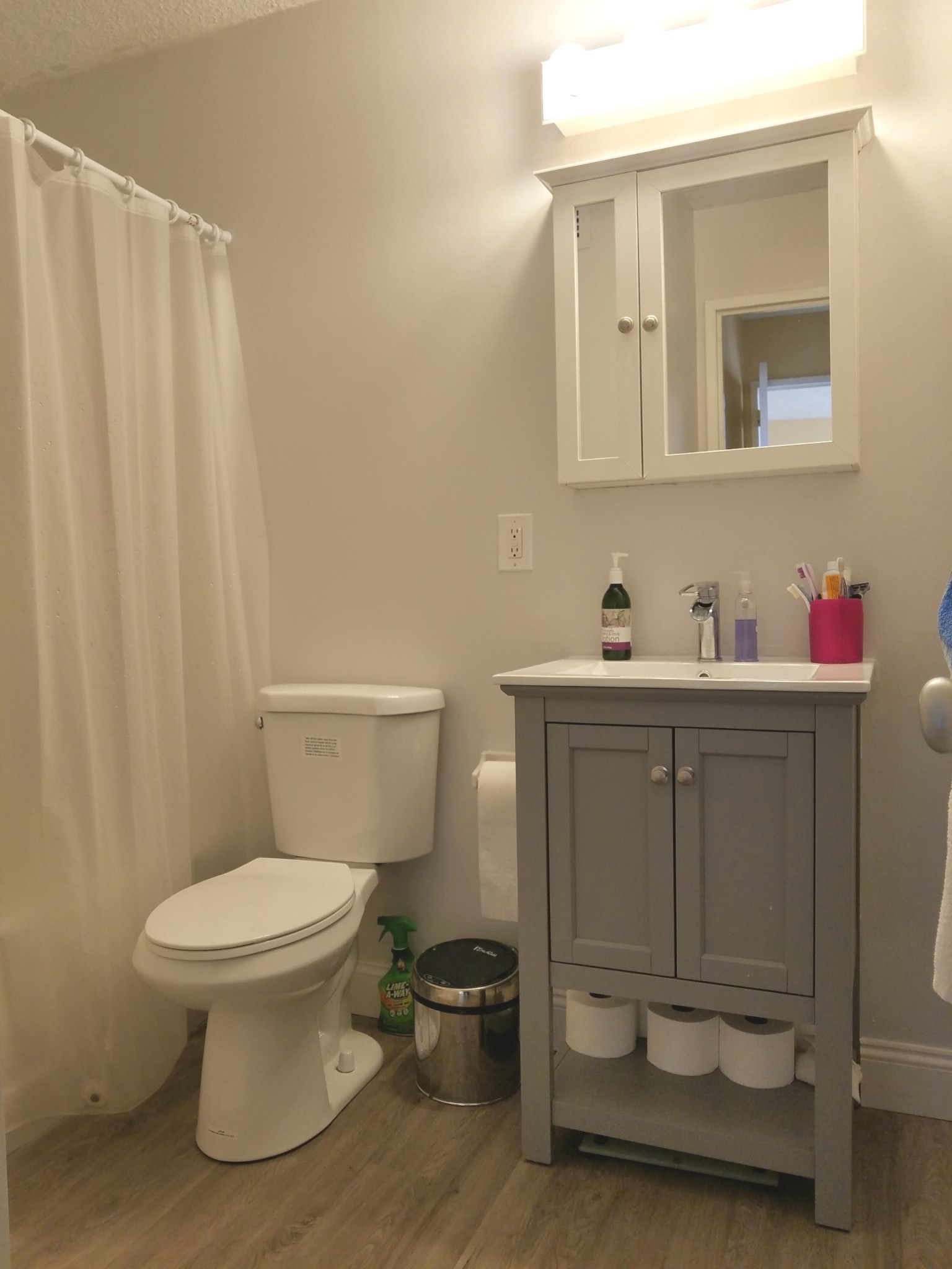 77 Pond Ave, Washington Square