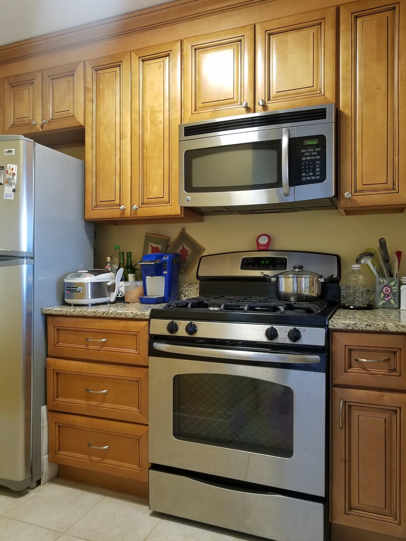 77 Pond Ave, Washington Square