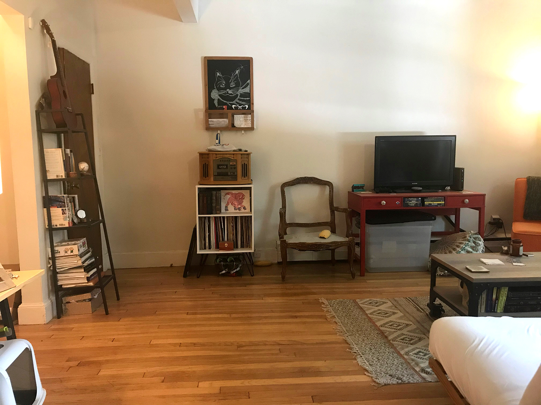 199 Winthrop Rd, Washington Square