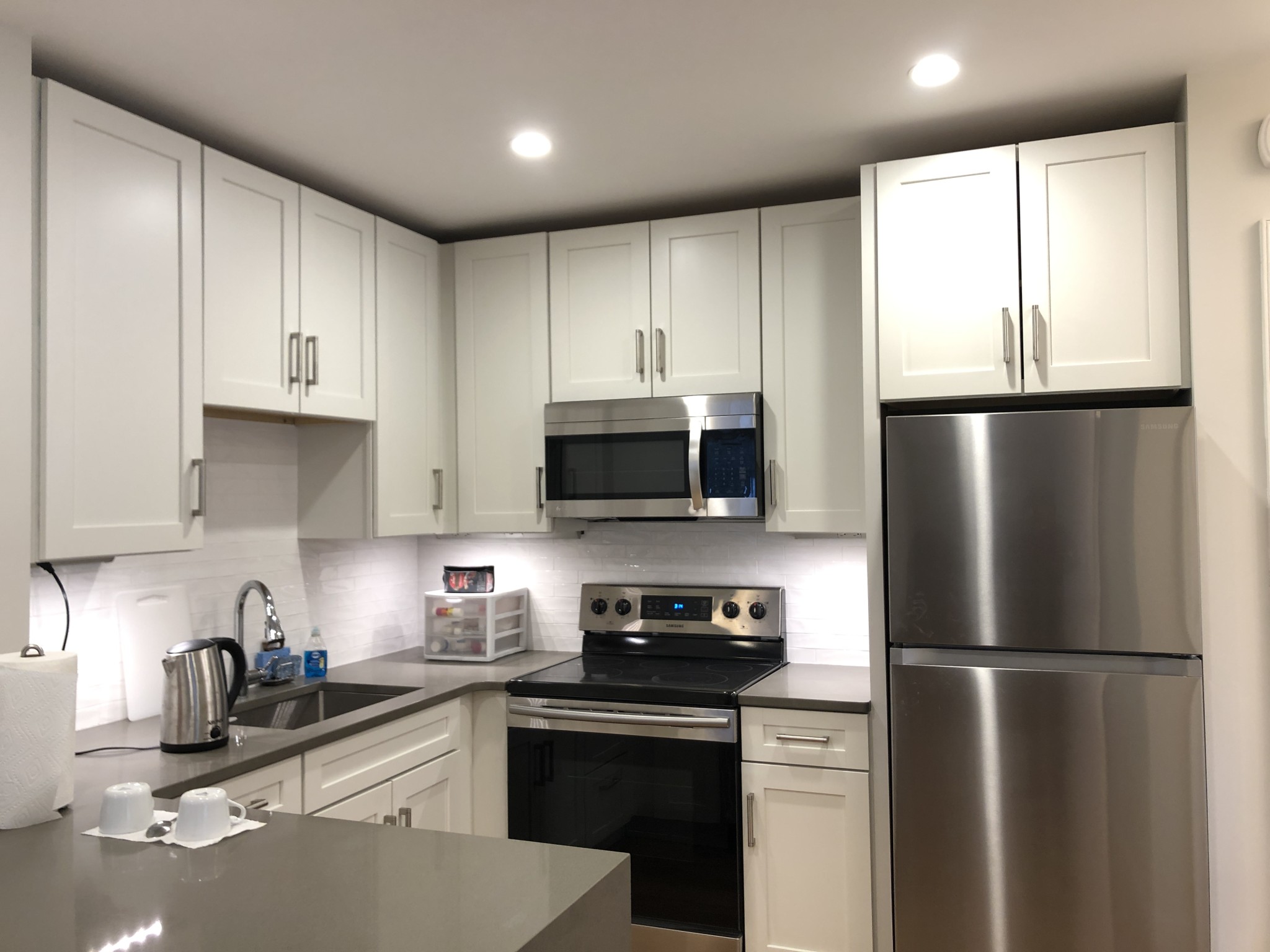 Studio bed, 1 bath apartment for rent at 13 Walden St Unit 2(Rear), Cambridge — photo 1 of 12