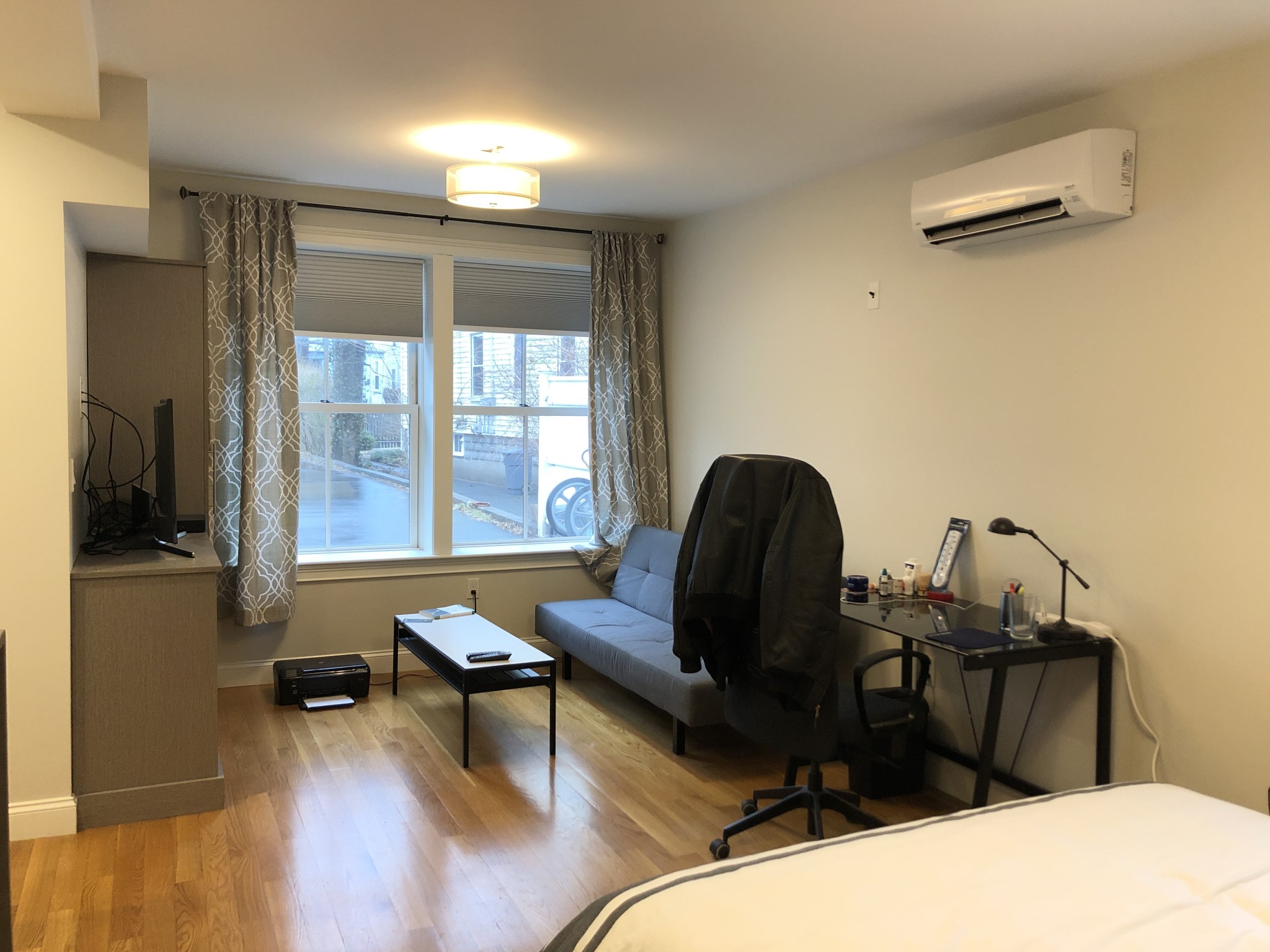 Studio bed, 1 bath apartment for rent at 13 Walden St Unit 2(Rear), Cambridge — photo 5 of 12