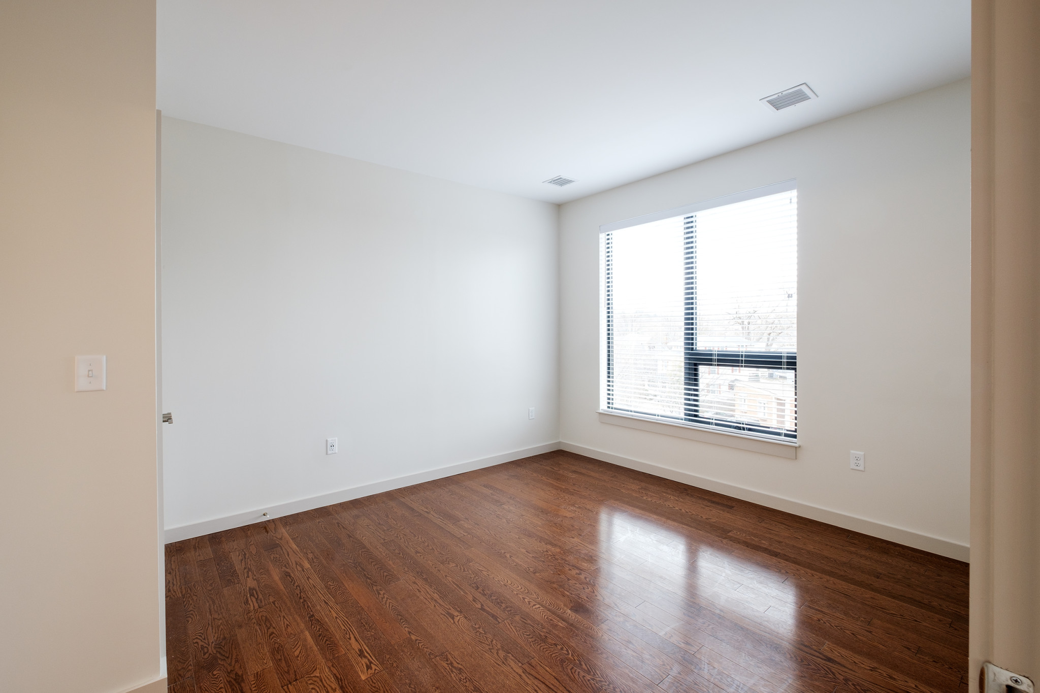 455 Harvard St, North Brookline