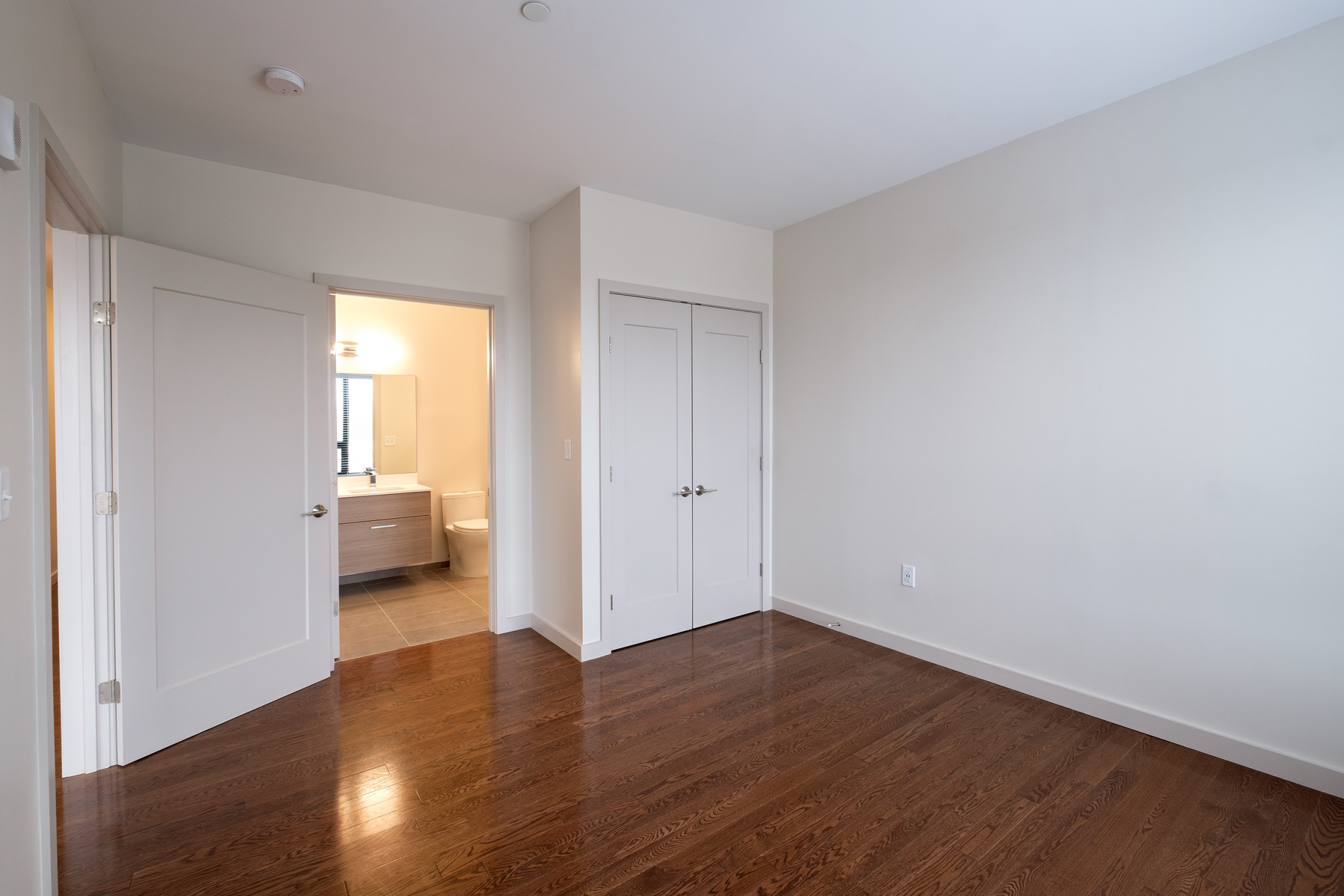 455 Harvard St, North Brookline