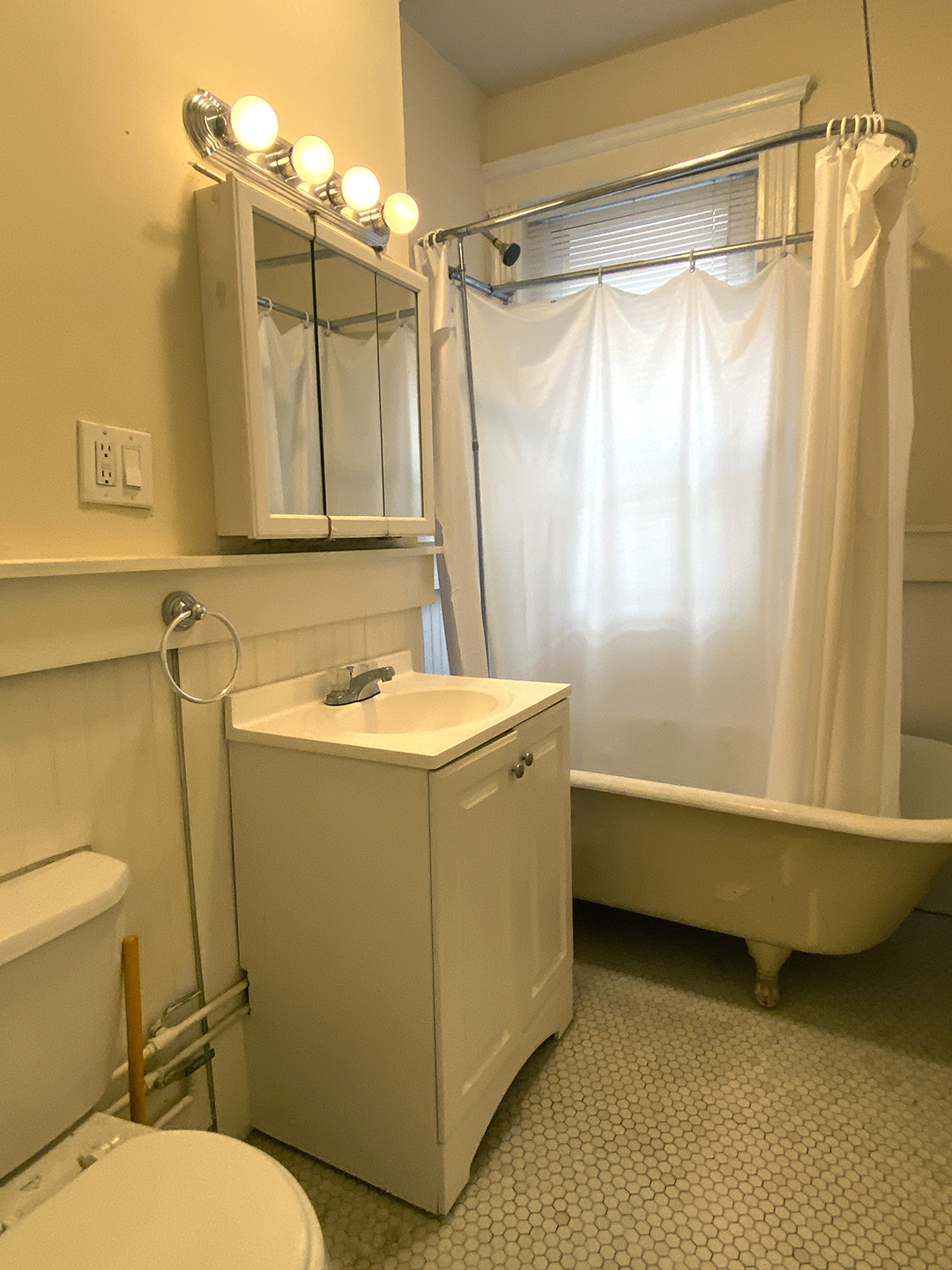 11 Peterborough St, Fenway