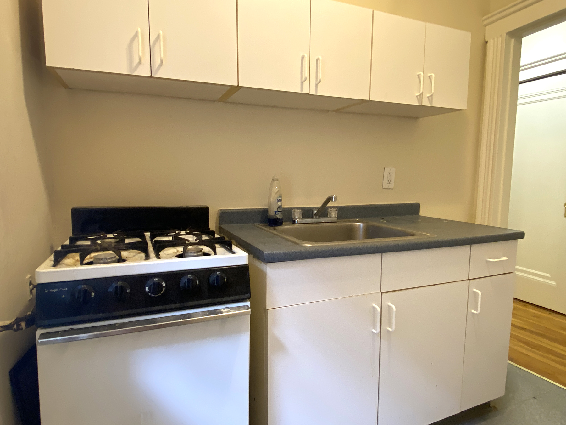 11 Peterborough St, Fenway