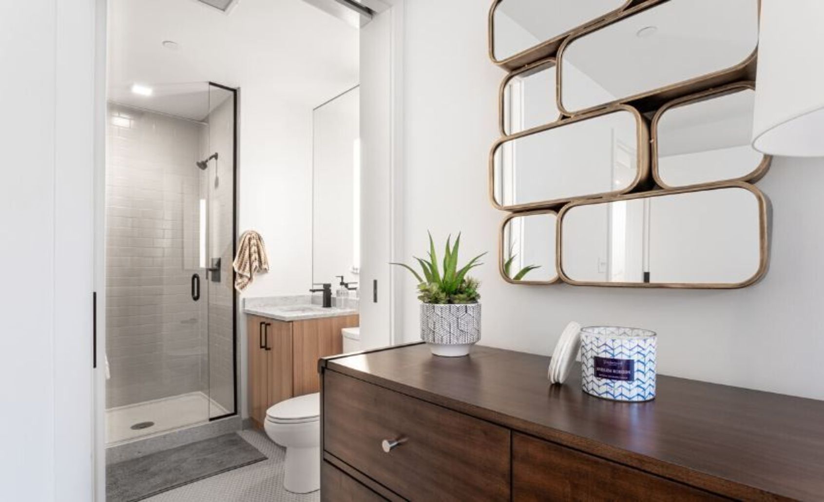 83 Gardner St, Allston