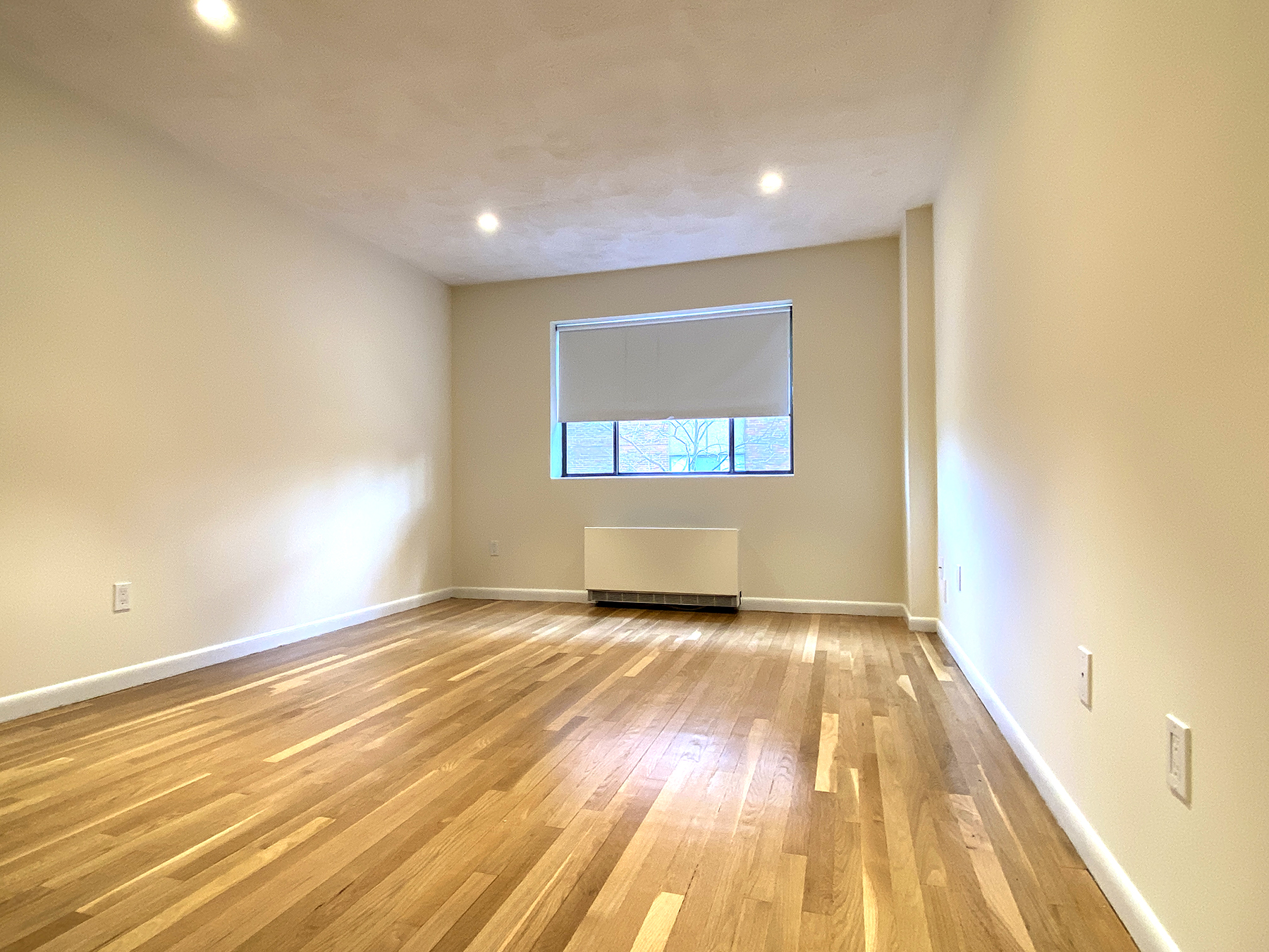 40 Williams St, Coolidge Corner