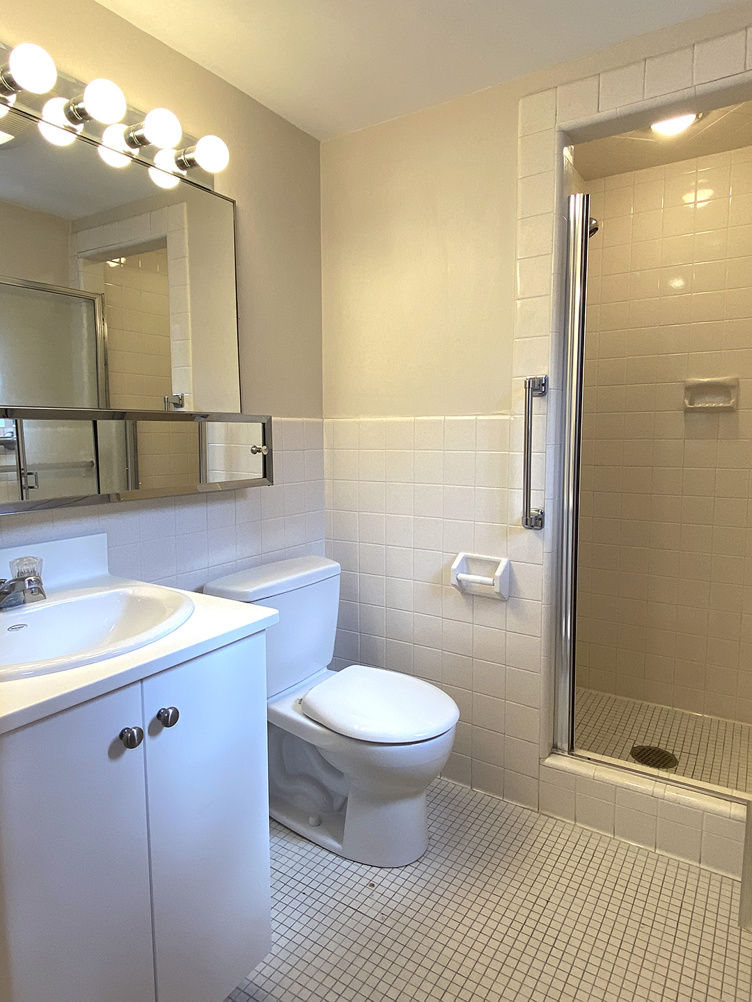 40 Williams St, North Brookline